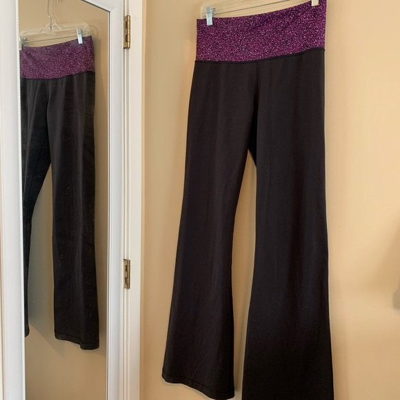 Lululemon athletic pants. - Picture 2 of 12